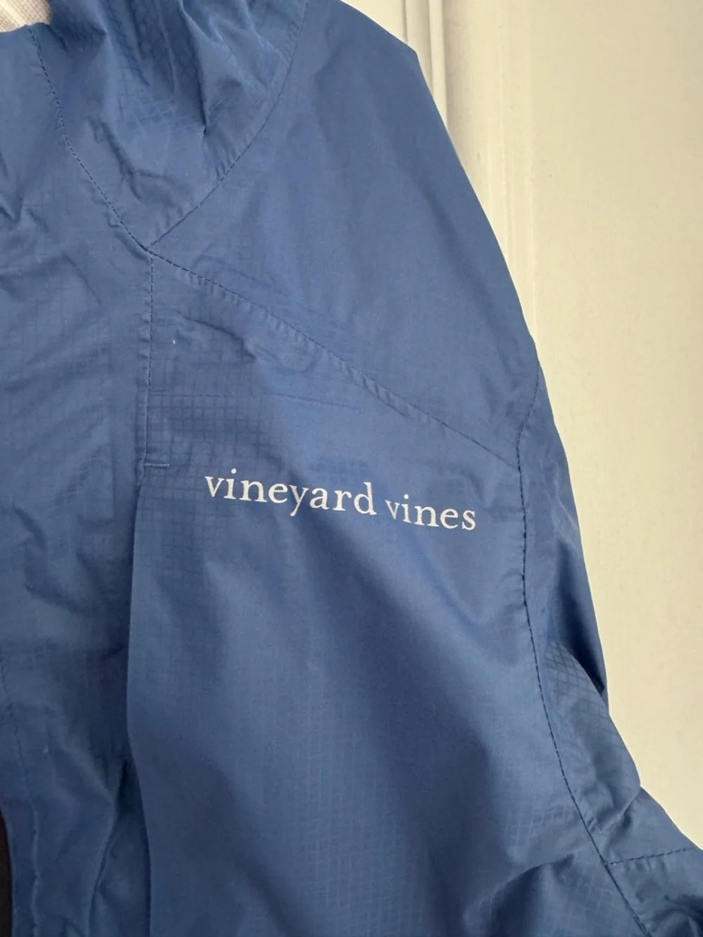 Vineyard Vines Blue Performance Hooded Jacket Size Medium 12-14